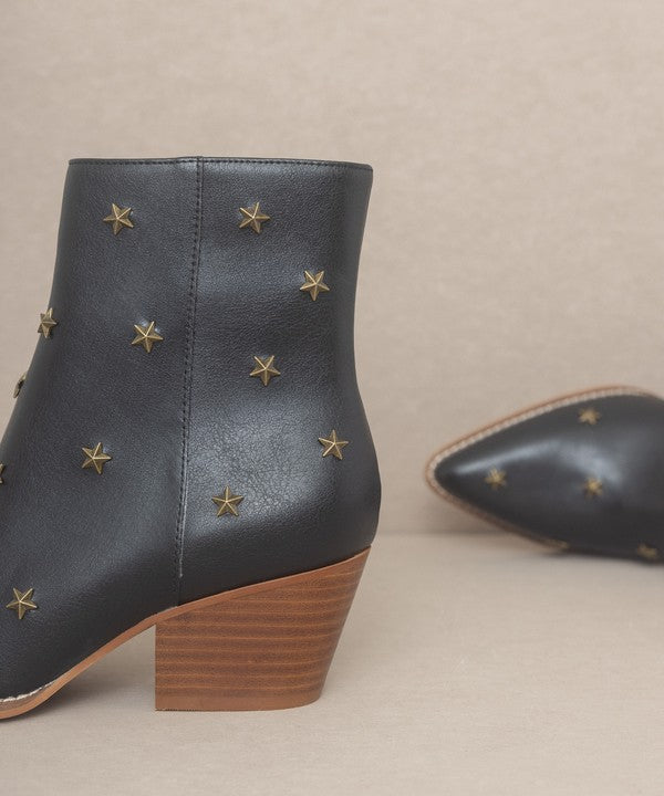Ivanna - Star Studded Western Boots