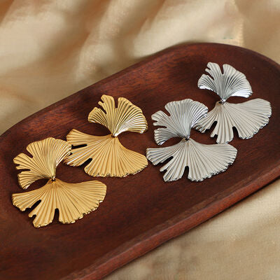 ALONDRA Ginkgo Biloba Design Stud Earrings