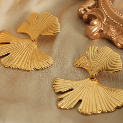 ALONDRA Ginkgo Biloba Design Stud Earrings